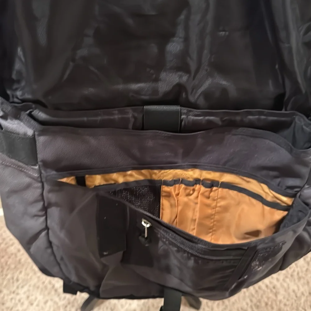 Eddie Bauer Mens Cross Body Messenger/Travel Bag Blue/Grey/black
